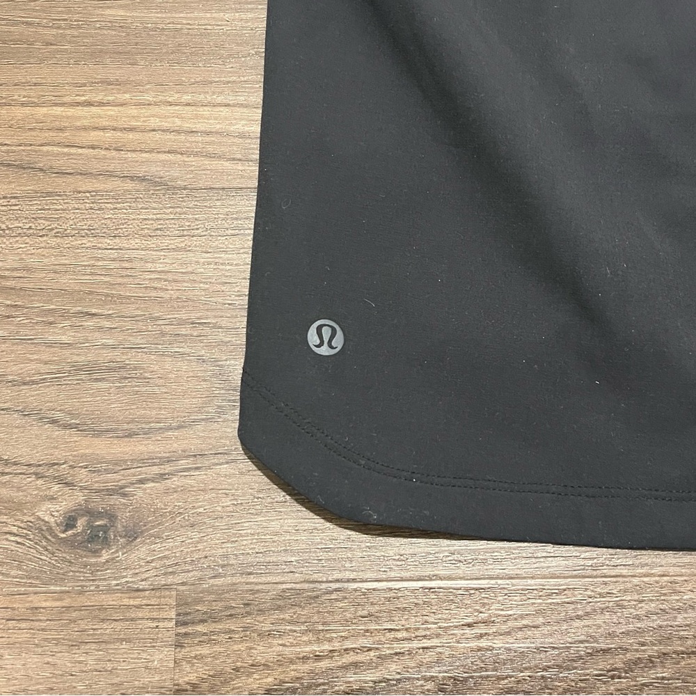 Lululemon Men's Black Lightweight Hooded Jacket - Picture 11 of 15